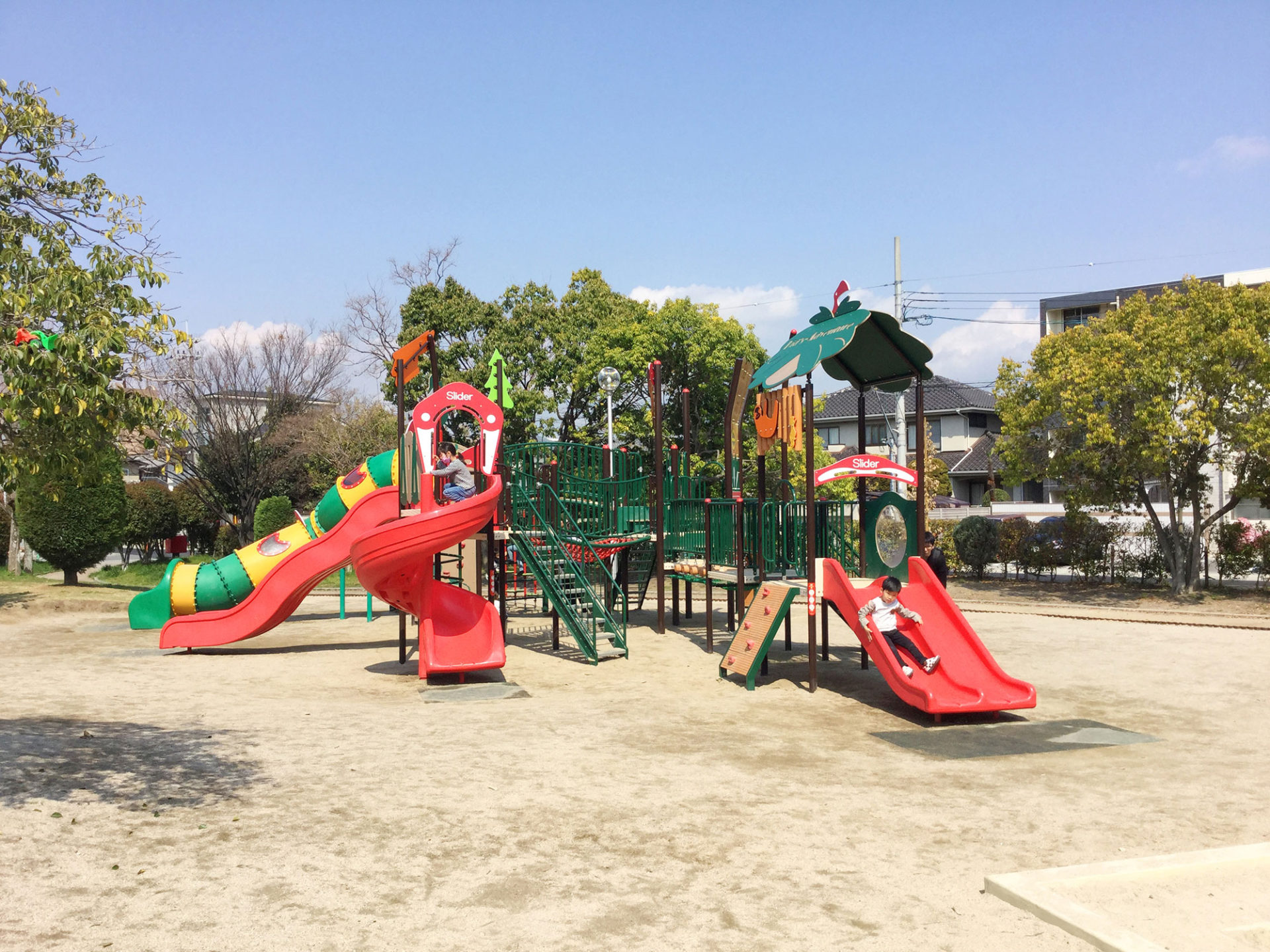 若園公園 大久保体器株式会社